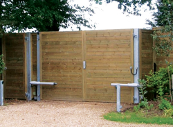 Acoustic Double Leaf Automated Swing Gate